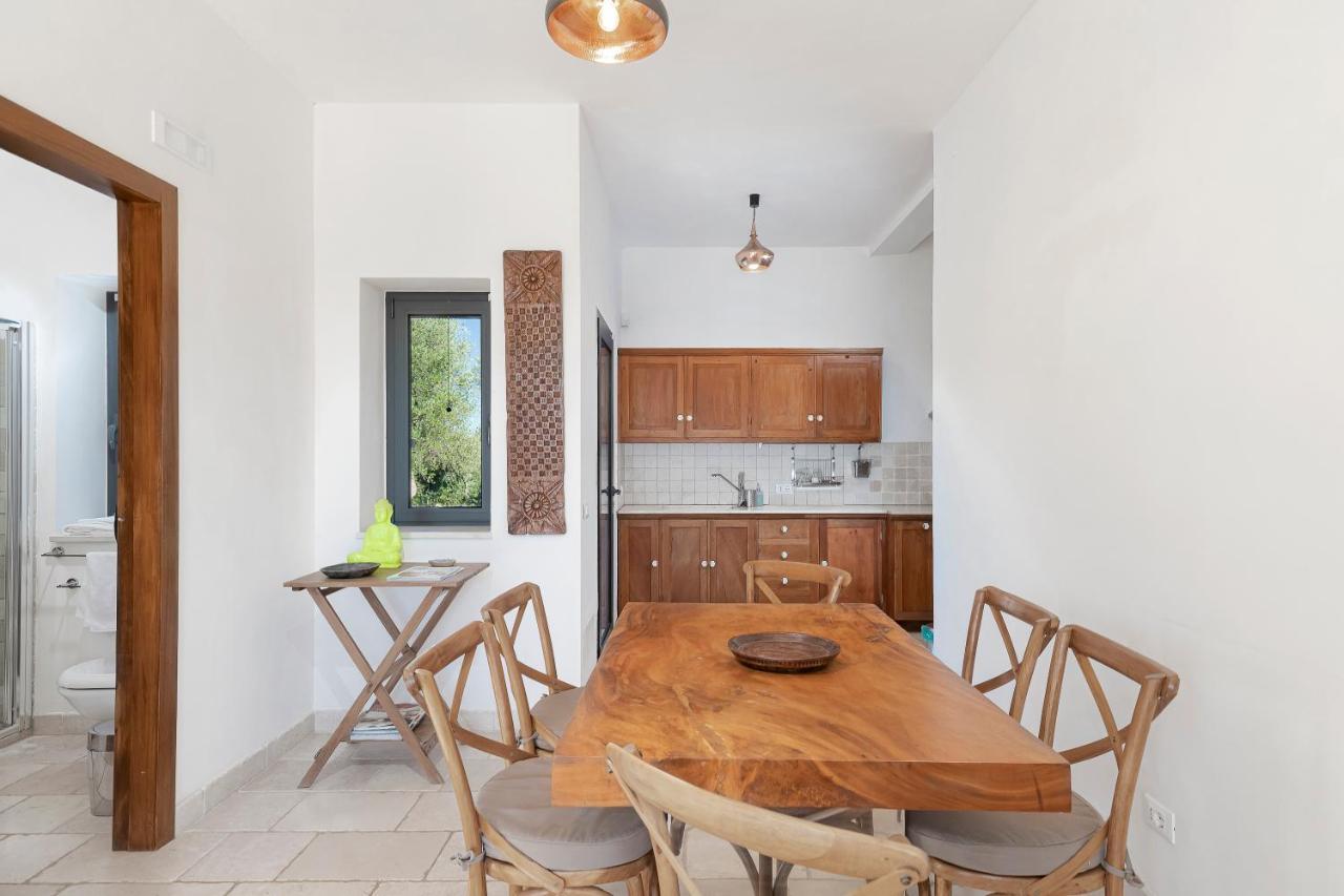 Cisternino Villa In Olive Groove المظهر الخارجي الصورة